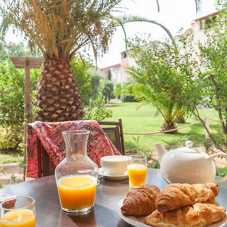 Apartment La Pinede - Maeva Hyeres