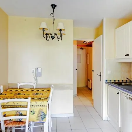 Apartment La Pinede - Maeva